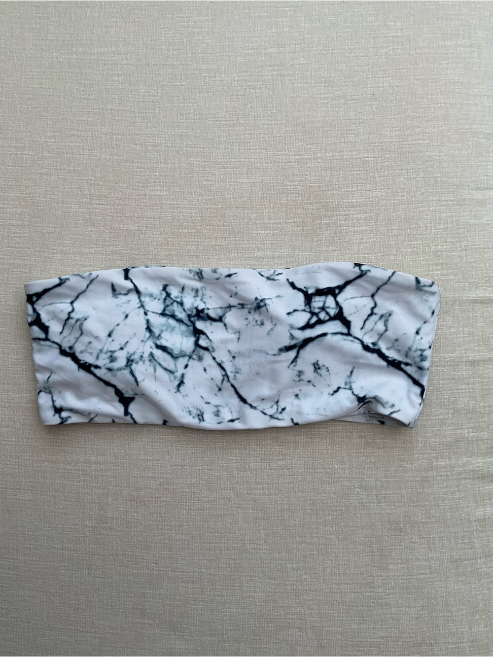 Zaful White and Black Marble Bandeau Top